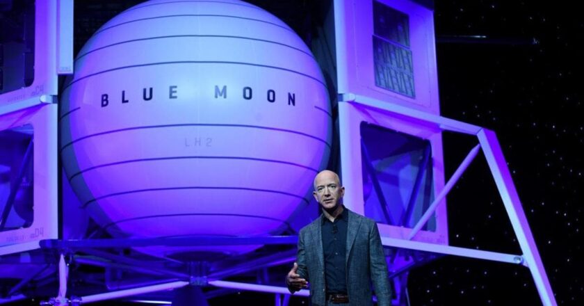 Jeff Bezos offers NASA $2 billion for Moon mission contract