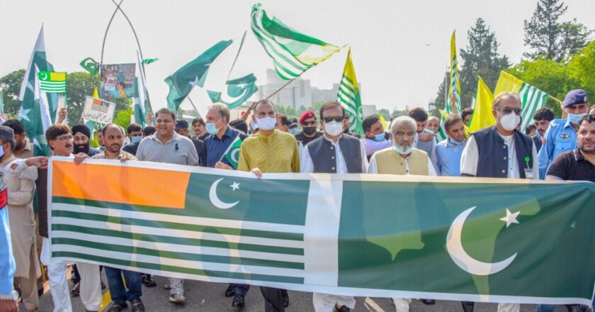 Youm-e-Istehsal: Pakistan stands in solidarity with Kashmir