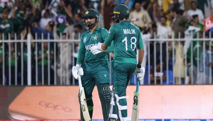 Pakistan secures a nail biting victory against New Zealand