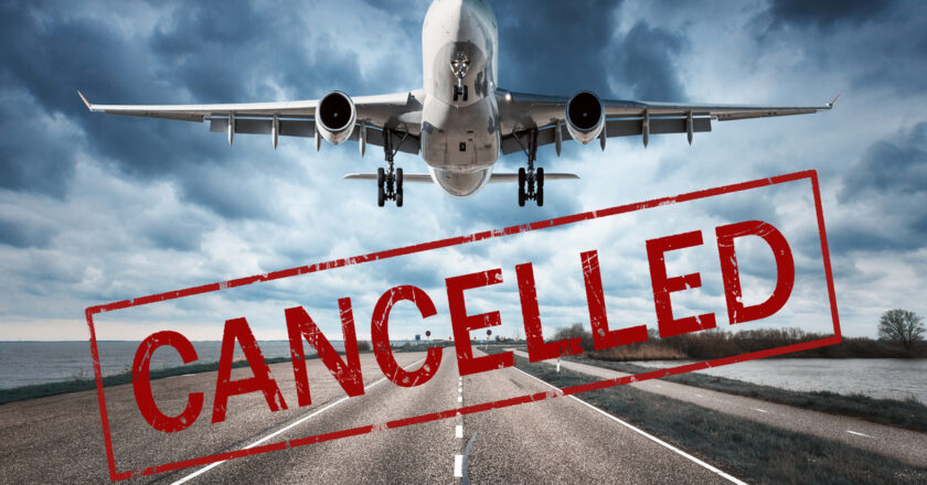 Arrival of Omicron has cancelled up to 2000 flights