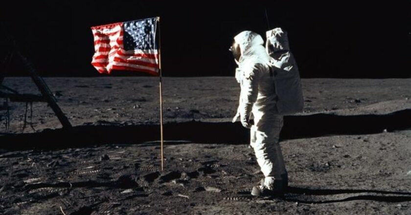 July 20, 1969: Apollo 11 astronauts landed on moon