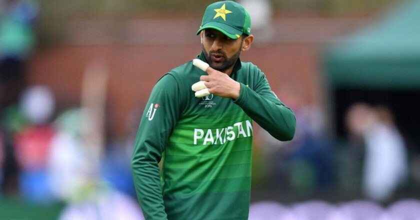 When will we come out from friendship, liking & disliking culture: Shoaib Malik