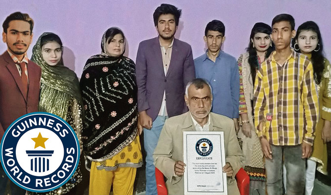 A Pakistani family of Nine from Larkana bagged GBW record